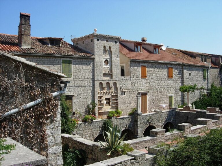Tvrdalj Castle: Petar Hektorović’s Fortified Renaissance Villa in Croatia