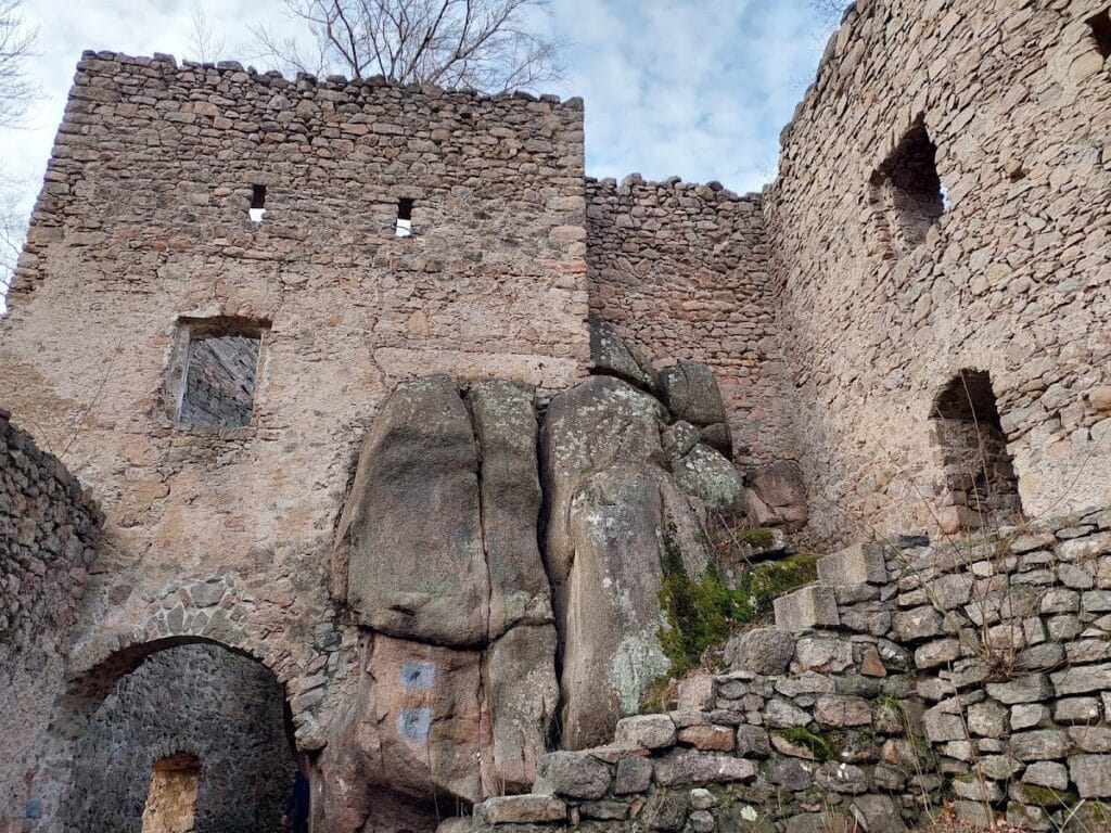 Castle Bolczów: A Medieval Fortress in Poland 3 Castle Bolczów
