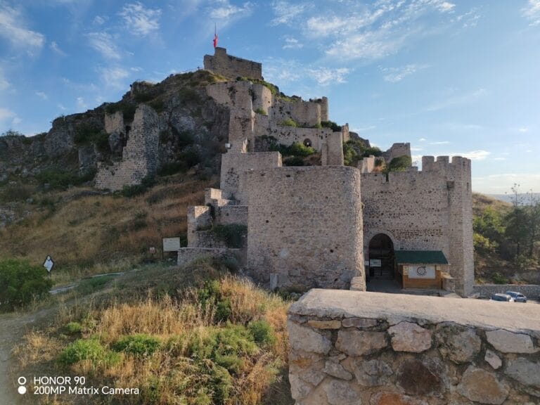 Amasya Castle: A Historic Fortress in Turkey