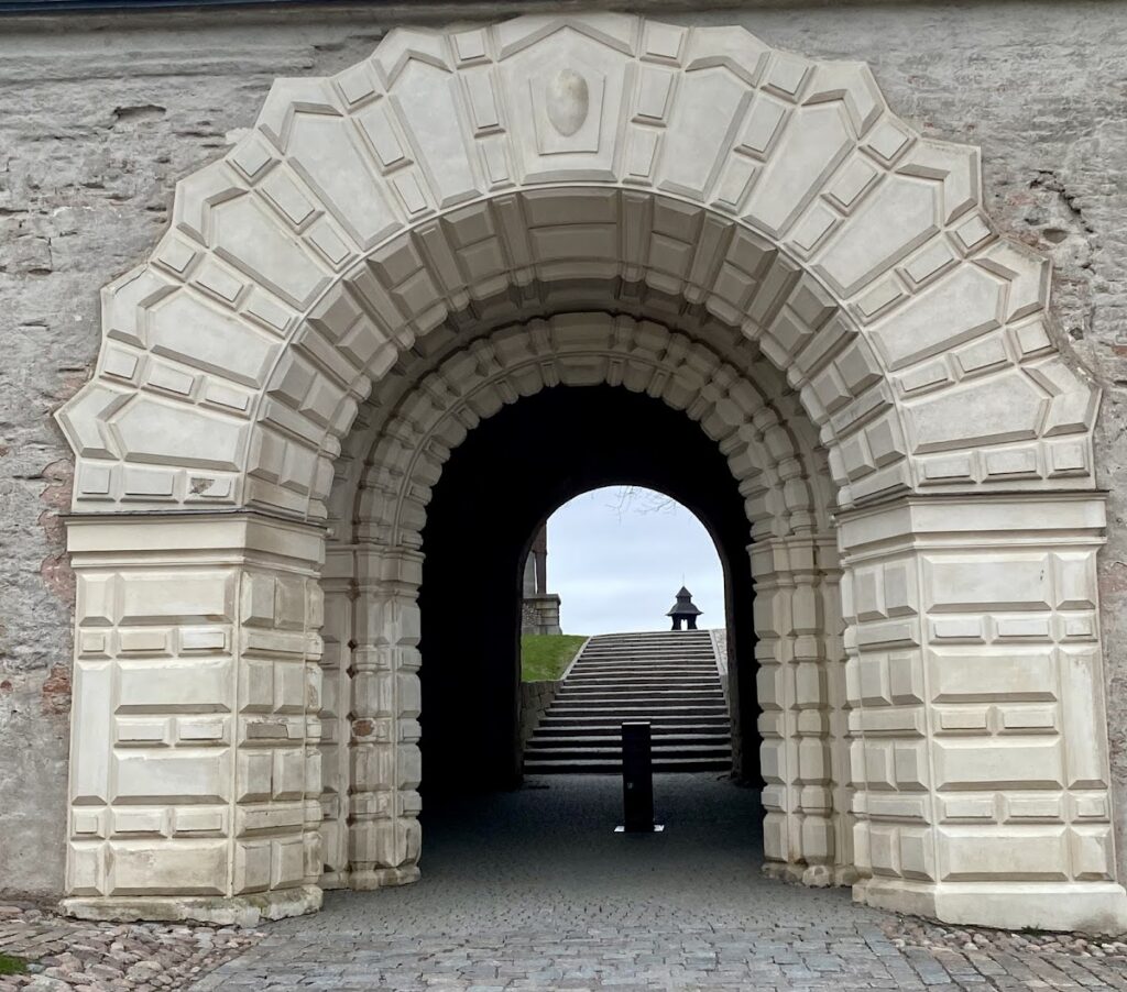 Uppsala Castle: A Historic Fortress and Cultural Landmark in Sweden 10 Uppsala Castle