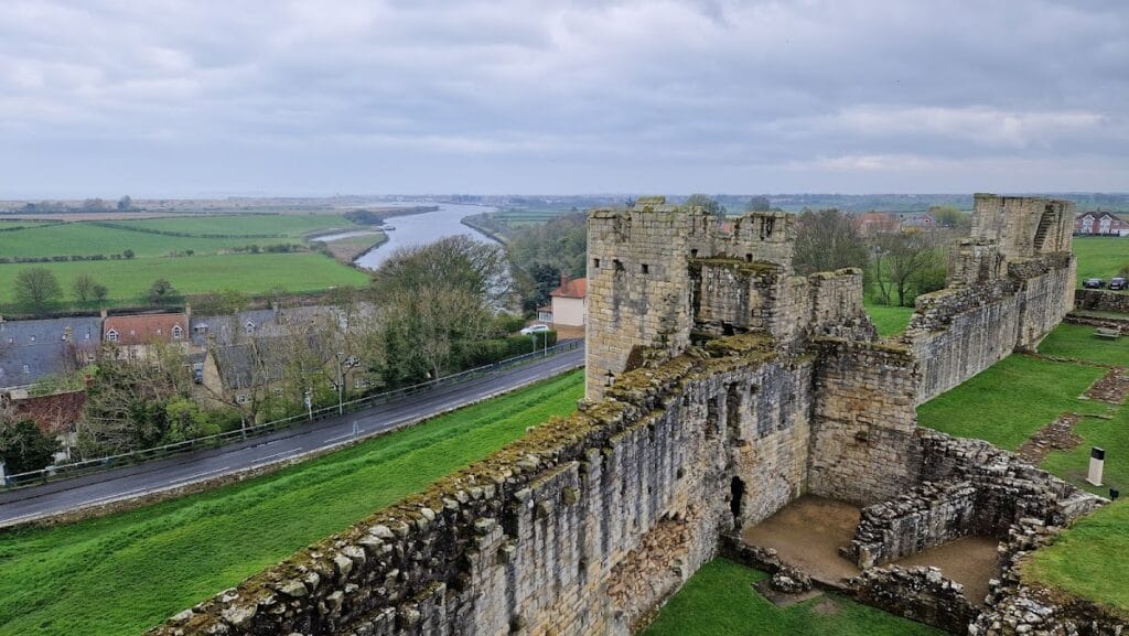 Warkworth Castle: A Medieval Fortress and Percy Residence in Northumberland 4 Warkworth Castle