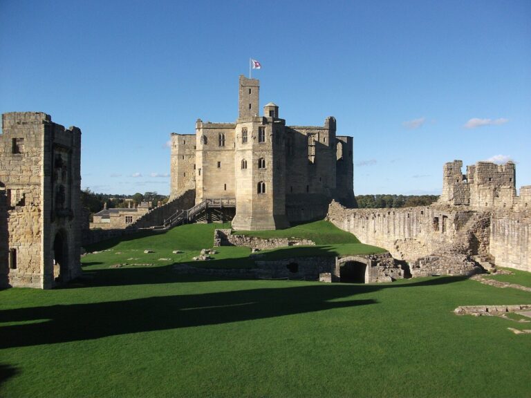 Warkworth Castle: A Medieval Fortress and Percy Residence in Northumberland