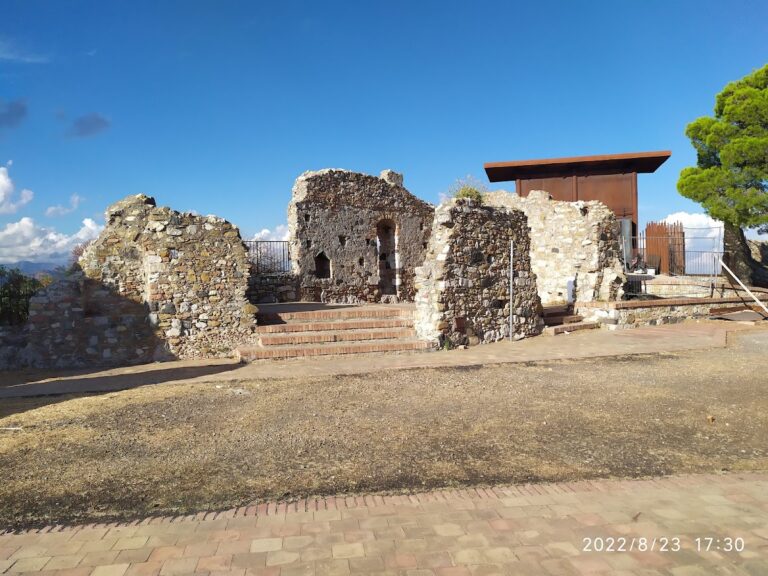 Castello di Mola: A Historic Fortress in Castelmola, Italy