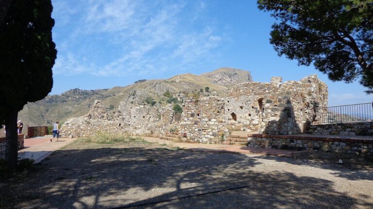 Castello di Mola: A Hilltop Fortress in Castelmola, Sicily