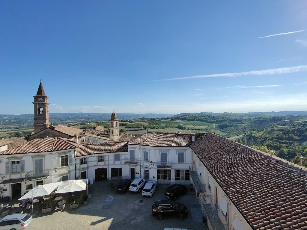 Govone Castle: A Historic Residence in Italy 10 Govone Castle