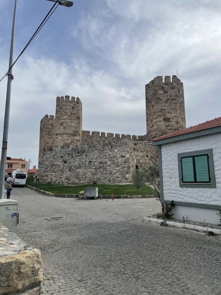 Çandarlı Castle