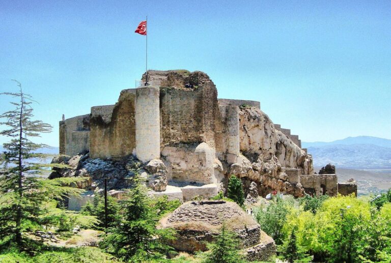 Harput Castle: An Urartian Fortress in Türkiye