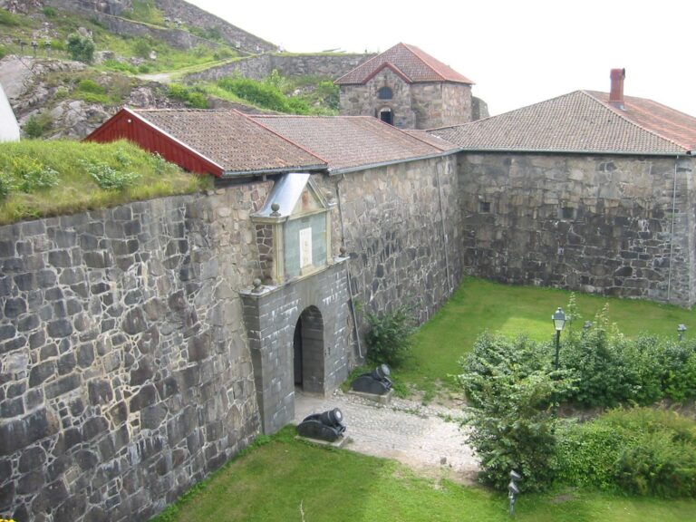 Fredriksten: A Seventeenth-Century Border Fortress in Norway