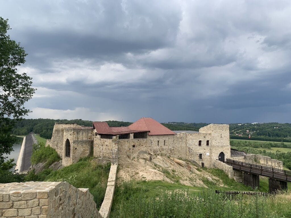 Dobczyce Castle: A Royal Fortress and Renaissance Residence in Poland 1 Dobczyce Castle