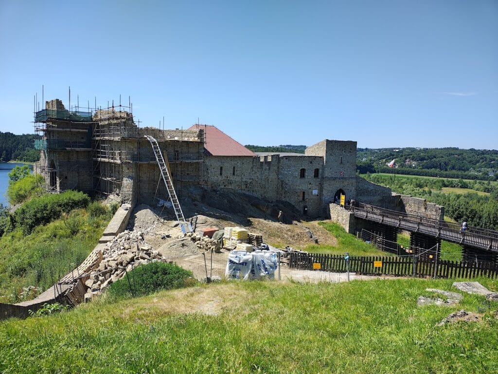 Dobczyce Castle: A Royal Fortress and Renaissance Residence in Poland 2 Dobczyce Castle