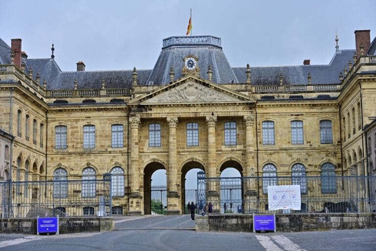 Château de Lunéville: A Ducal Palace and Court Residence in France