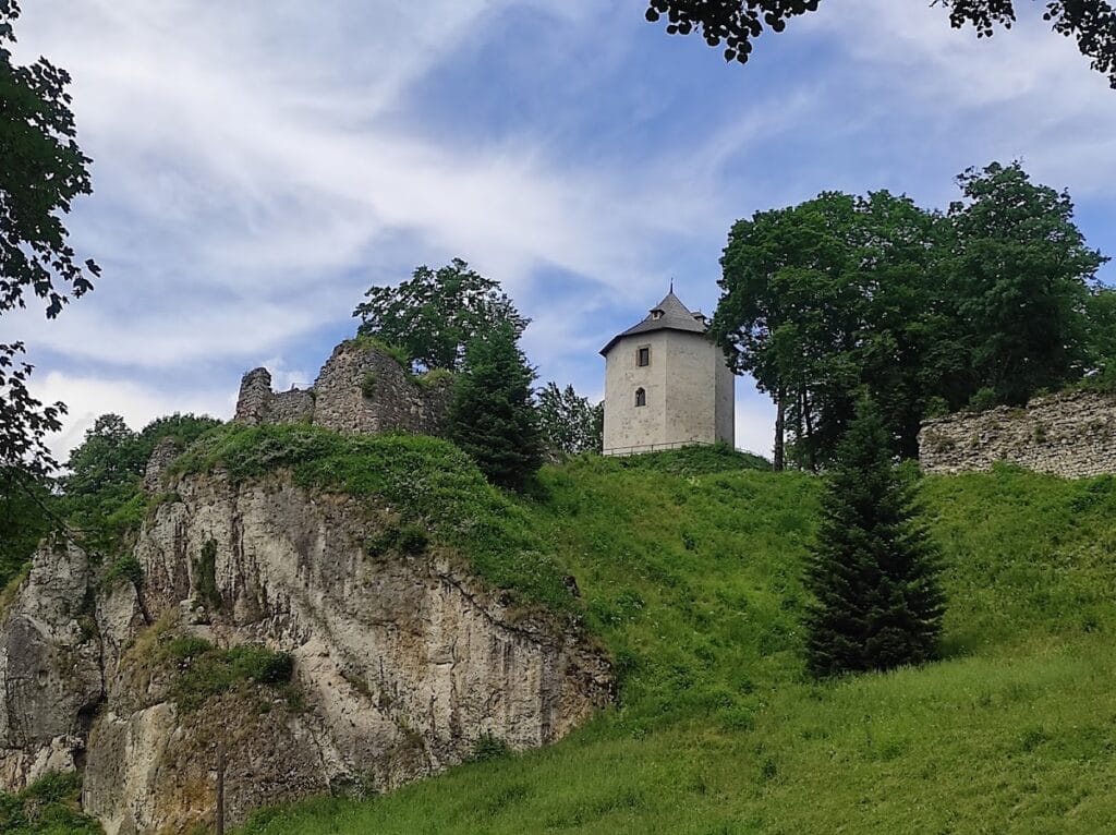 Ojców Castle