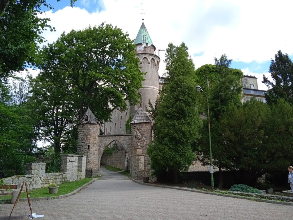 Leśna castle in Szczytna