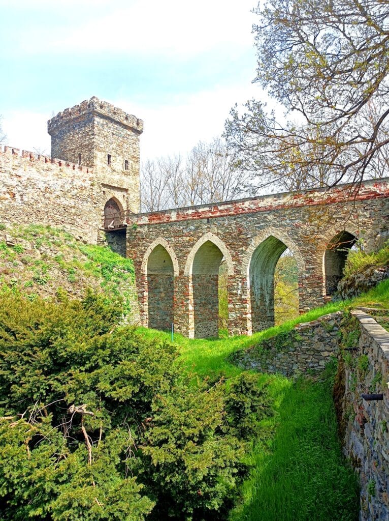 Bítov Castle: A Medieval Frontier Fortress in Czechia 4 Bítov Castle