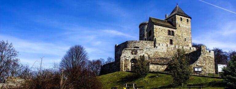 Będzin Castle: A Medieval Frontier Fortress in Poland