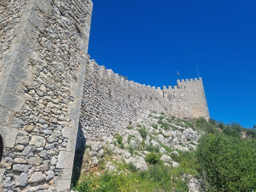 Castelo de Sesimbra: A Medieval Fortress in Portugal 2 Castelo de Sesimbra
