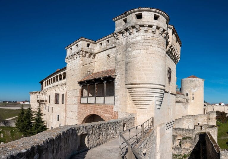 Cuéllar Castle: Fortress and Ducal Palace in Spain