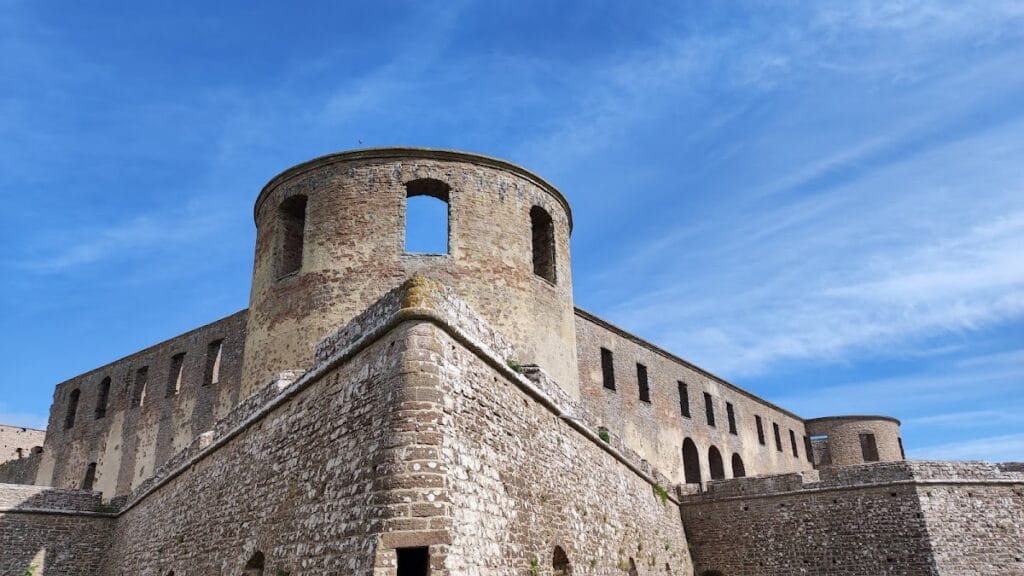 Borgholm Castle: A Swedish Fortress and Unfinished Baroque Palace 3 Borgholm Castle