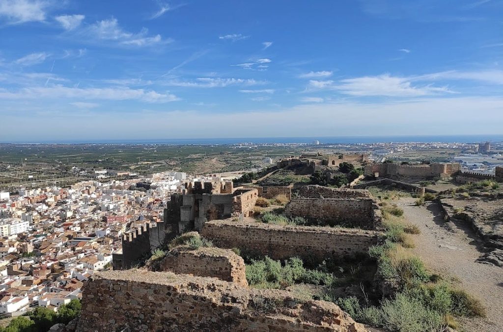 Sagunto Castle: A Multi-Period Fortress in Spain 1 Sagunto Castle