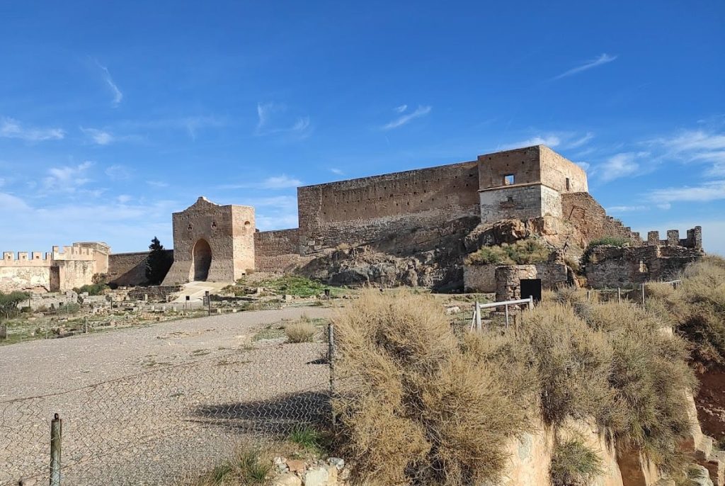 Sagunto Castle: A Multi-Period Fortress in Spain 2 Sagunto Castle