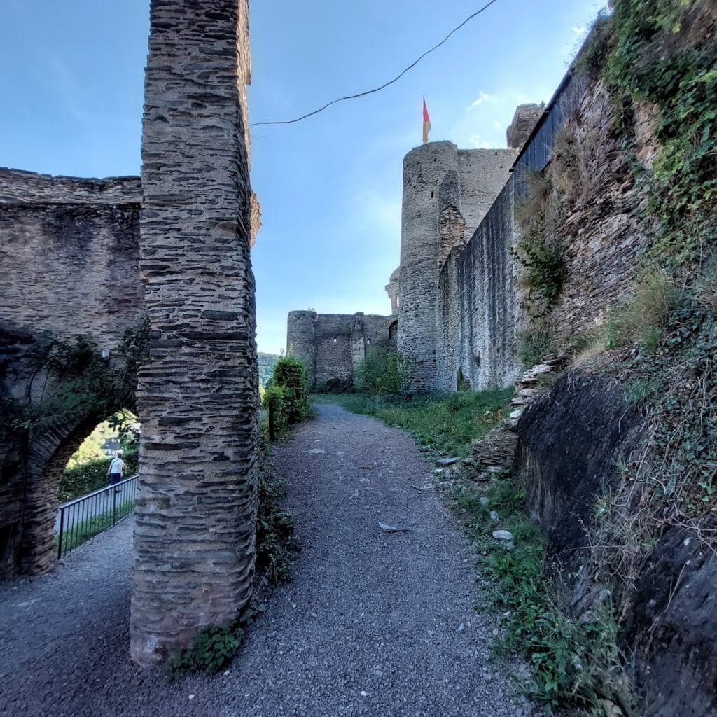Metternich Castle: Medieval Fortress Above Beilstein, Germany 2 Metternich Castle