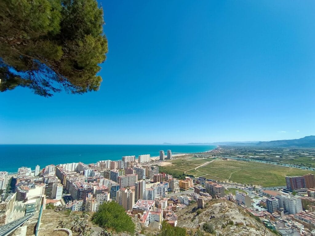Cullera Castle: A Muslim Fortress and Historic Stronghold in Spain 4 Cullera Castle