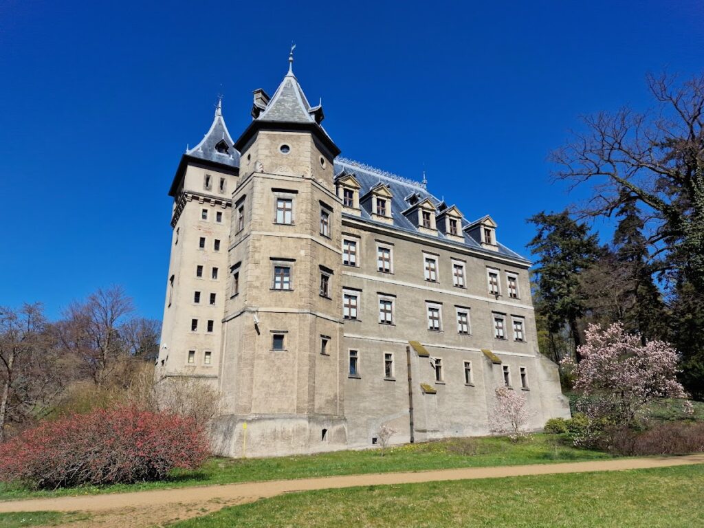 Gołuchów Castle: A Renaissance Noble Residence and Museum in Poland 8 Gołuchów Castle