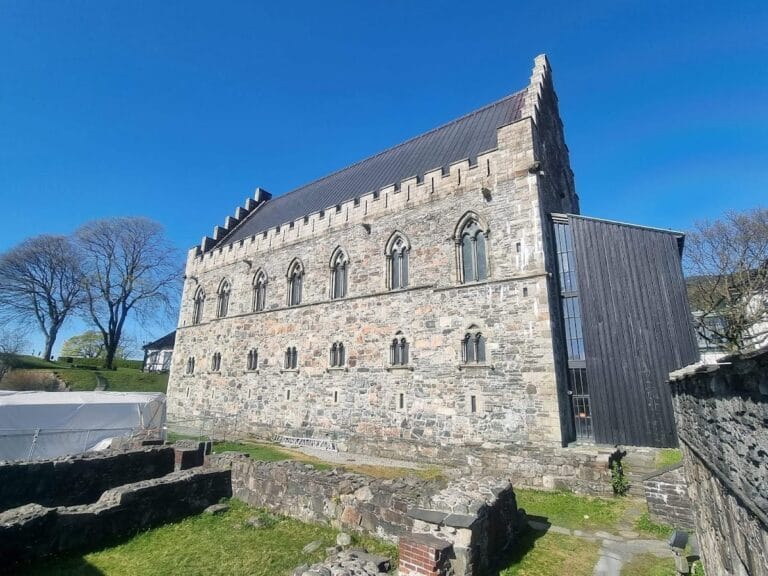 Bergenhus Fortress: Norway’s Medieval Royal Castle and Military Stronghold