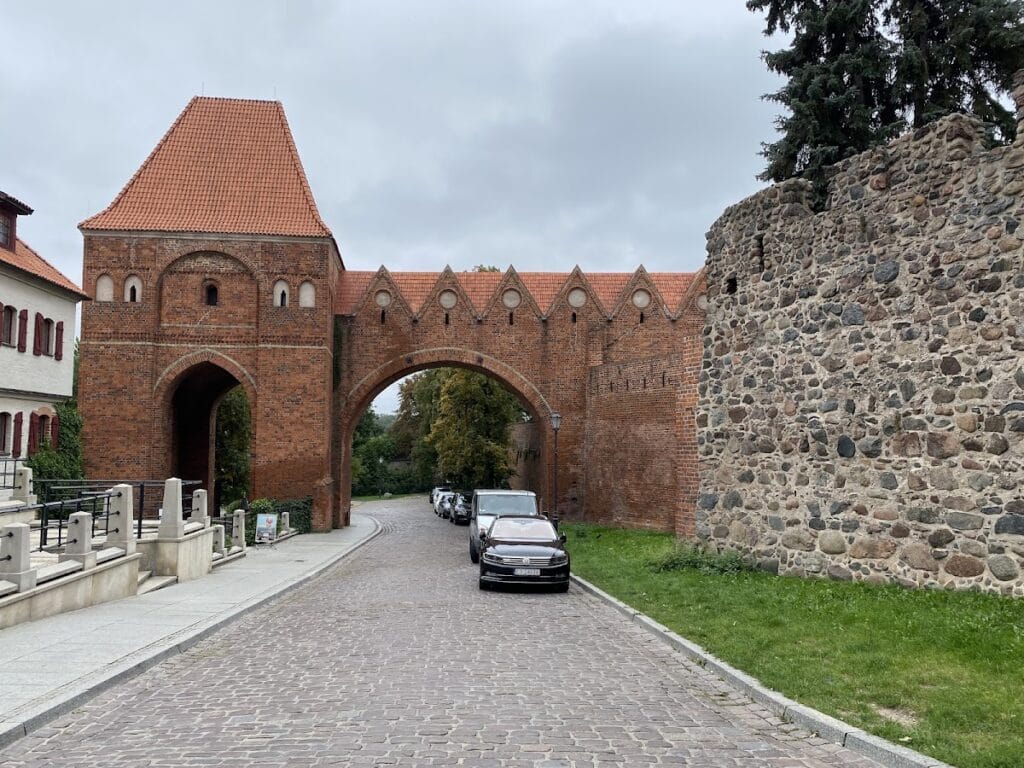 Toruń Castle: A Teutonic Order Fortress in Poland 3 Toruń Castle