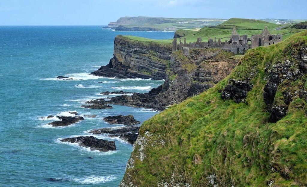 Dunluce Castle: A Historic Medieval Fortress in Northern Ireland 7 Dunluce Castle