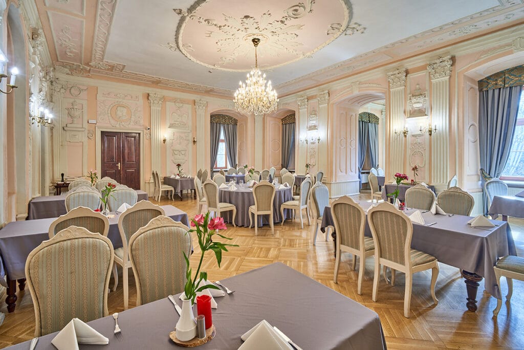 Kliczków Castle: A Border Fortress and Renaissance Residence in Poland 5 Kliczków Castle