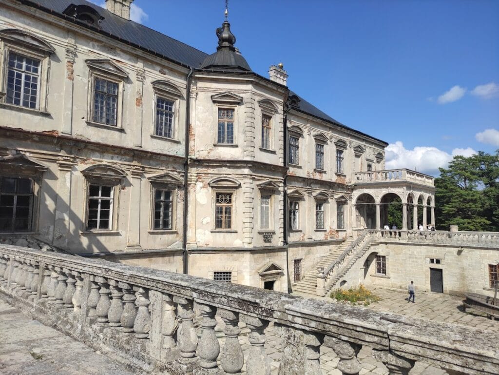 Pidhirtsi Castle