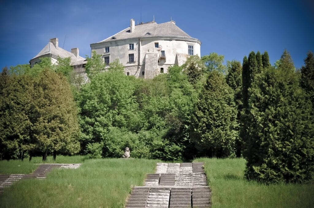 Olesko Castle: A Medieval Fortress and Museum-Reserve in Ukraine 1 Olesko Castle