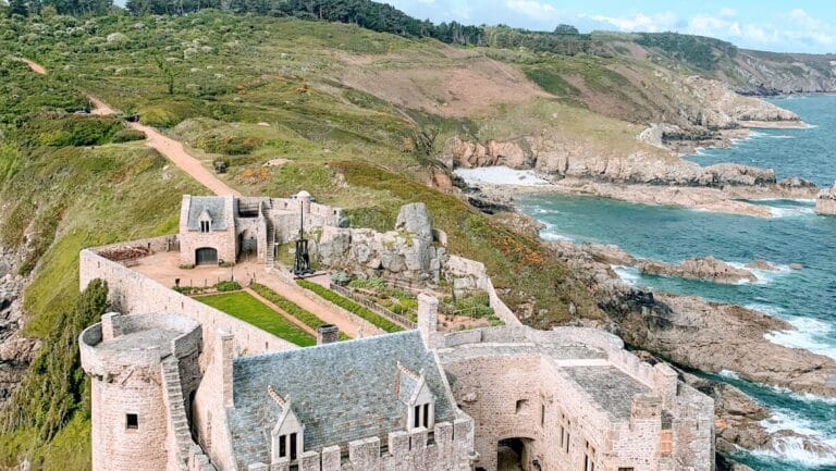 Fort-la-Latte: A Medieval Fortress and Artillery Stronghold in France