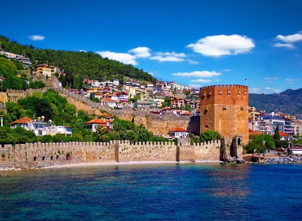 Kızıl Kule: Seljuk Harbor Defense Tower in Alanya 5 Kızıl Kule