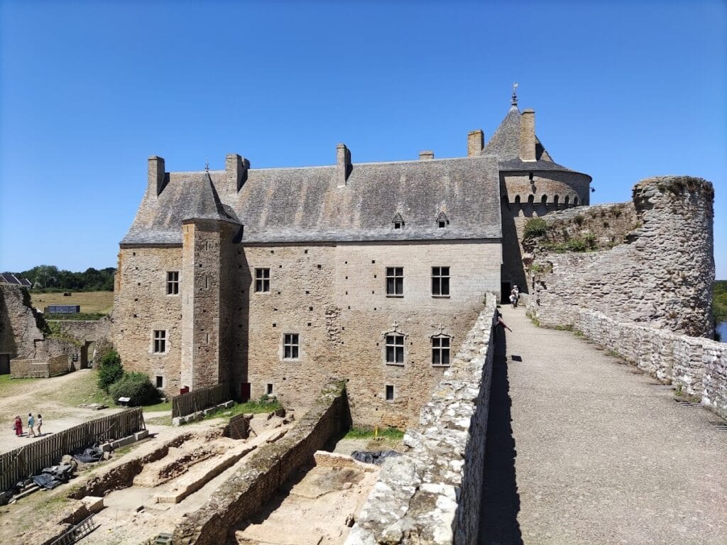 Château de Suscinio: A Medieval Ducal Castle in France 3 Château de Suscinio