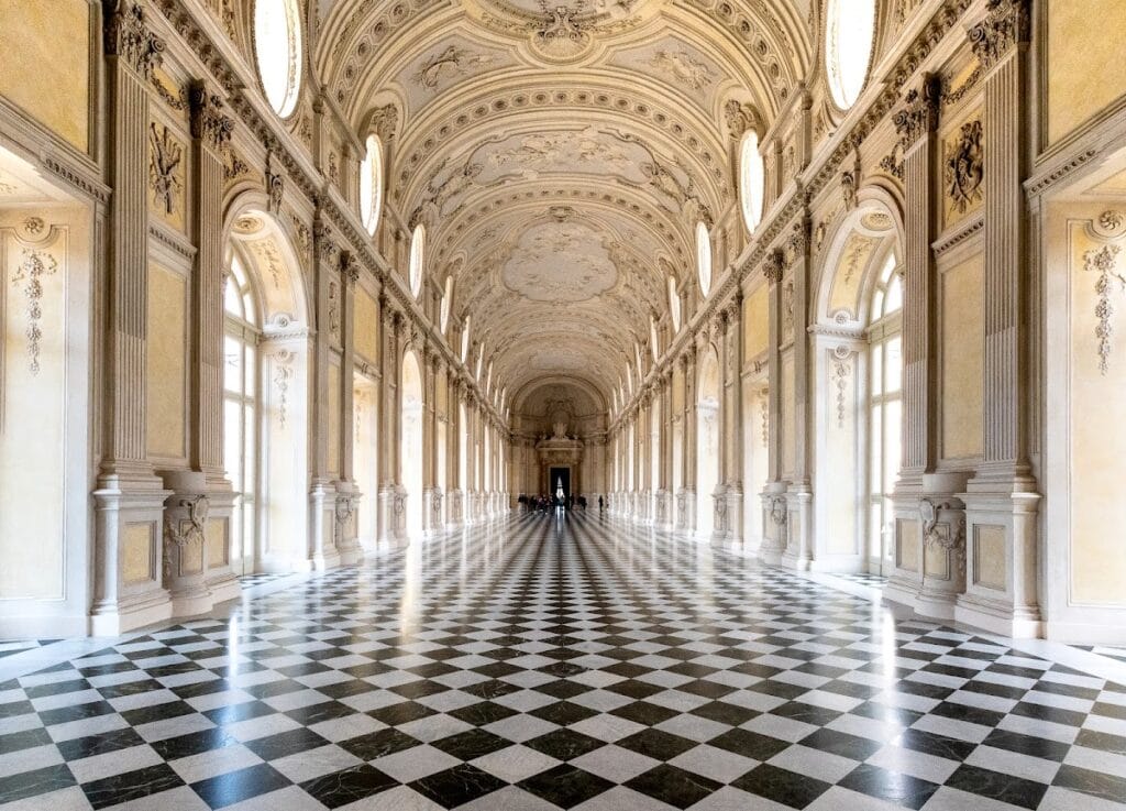 Palace of Venaria: A Savoyard Hunting Residence in Italy 1 Palace of Venaria