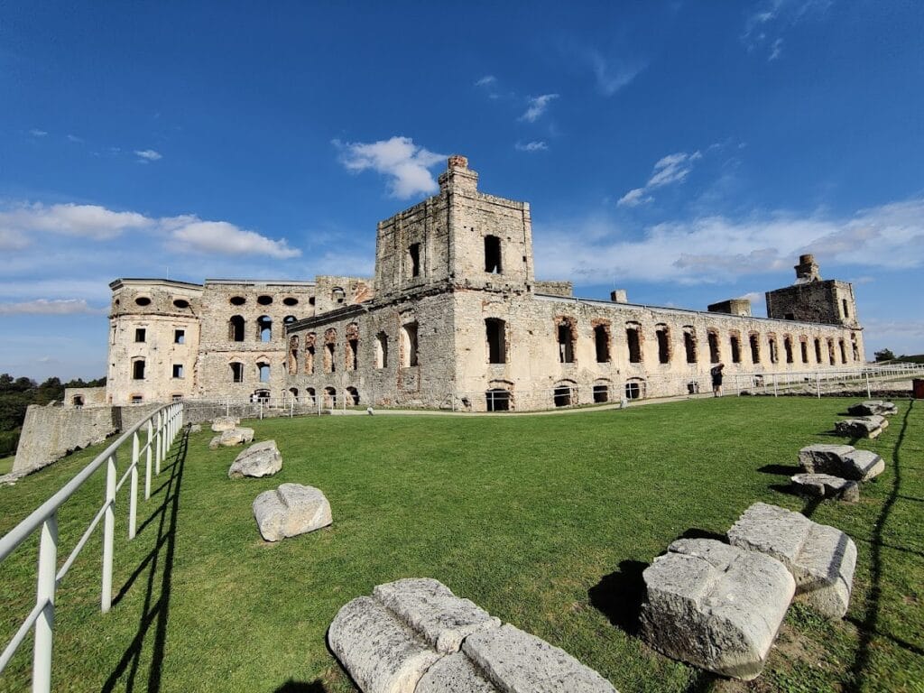 Krzyżtopór: A 17th-Century Palace-Fortress in Poland 8 Krzyżtopór