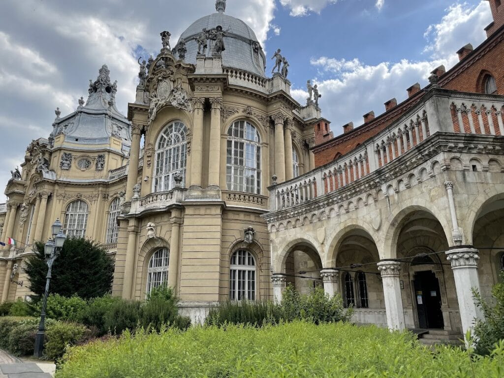 Vajdahunyad Castle: Budapest's Architectural Tribute and Agricultural Museum 9 Vajdahunyad Castle