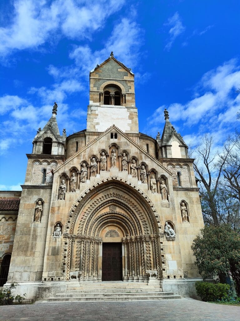 Vajdahunyad Castle: Budapest's Architectural Tribute and Agricultural Museum 10 Vajdahunyad Castle