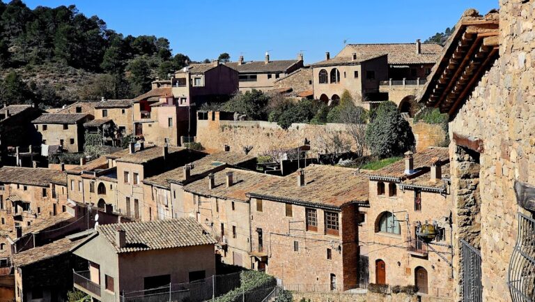 Castell de Mura: A Historic Fortress in Spain