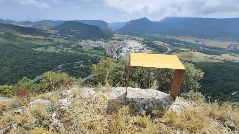 Aixita Castle: A Medieval Fortress in Arakil, Spain