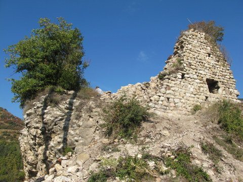 Castell de Guardiola: A Medieval Frontier Castle in Spain