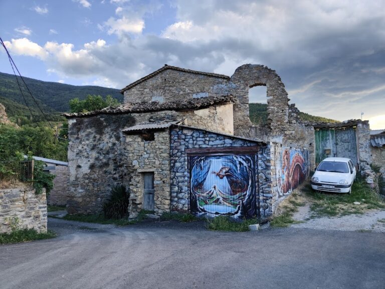 Castell de Bielsa: A Medieval Fortress in Soriguera, Spain