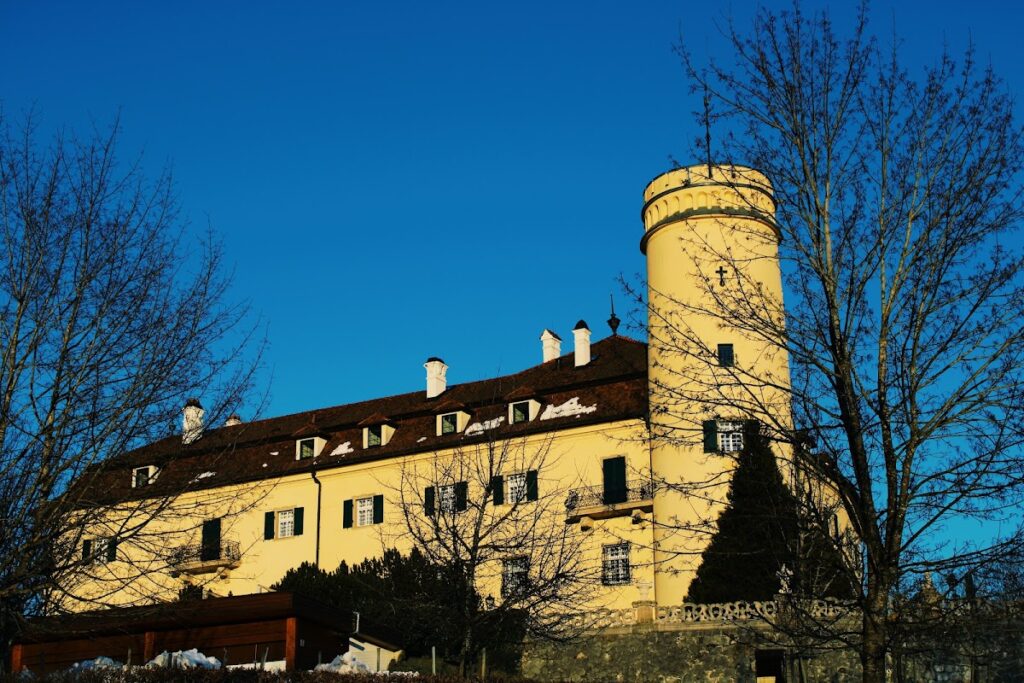 Schloss Stainach: A Historic Castle in Austria's Alpine Region 3 Schloss Stainach