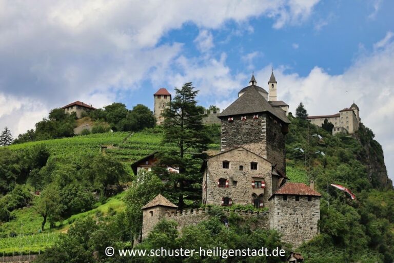 Branzoll Castle: A Medieval Fortress in Klausen, Italy