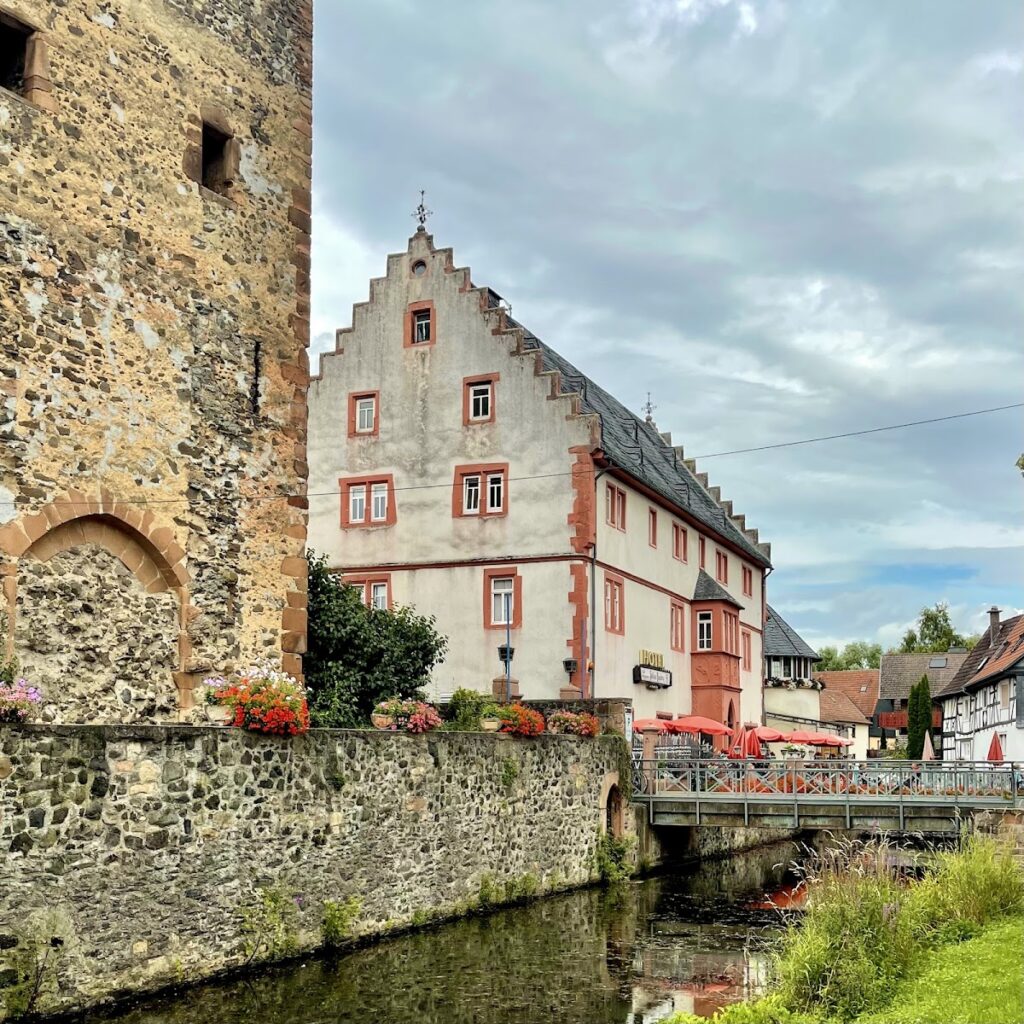 Burg Staden: A Medieval Water Castle in Germany 2 Burg Staden