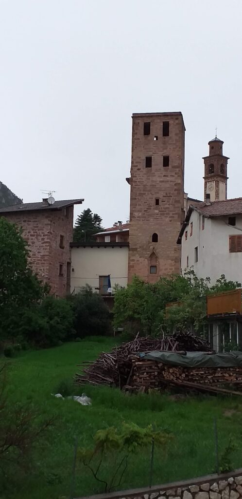 Castel Giovo: A Medieval Castle in Ville di Giovo, Italy 3 Castel Giovo