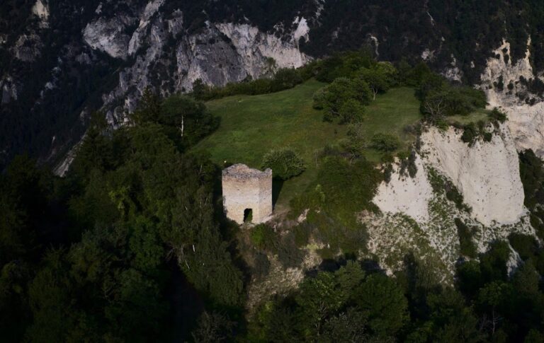 Tavelli Tower: Medieval Castle Entrance Ruin in Switzerland