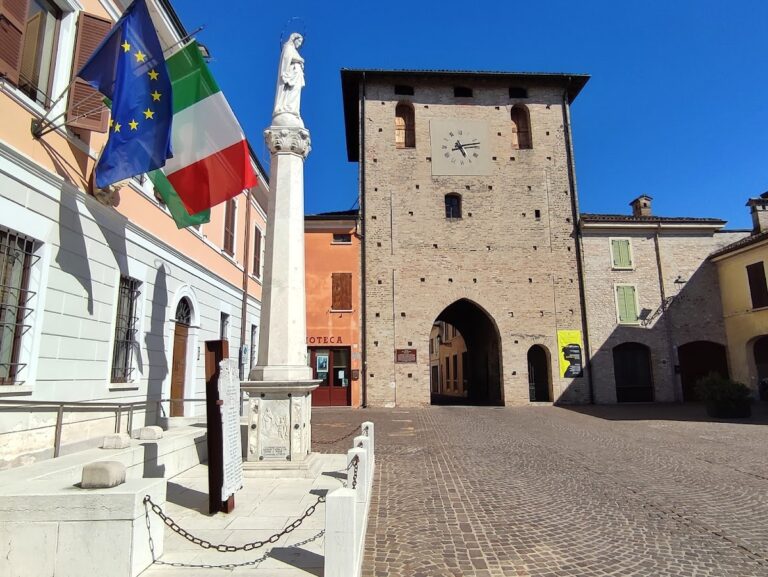 Castello di Ceresara: A Medieval Fortress in Italy